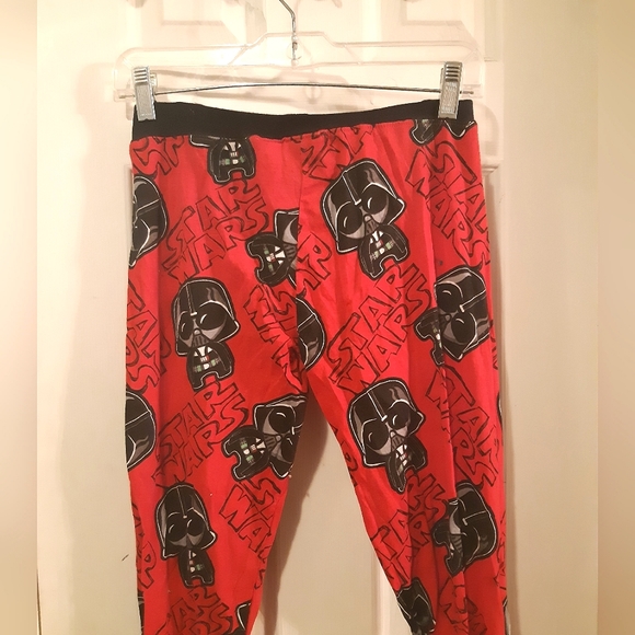 Star Wars PJs - Picture 4 of 8